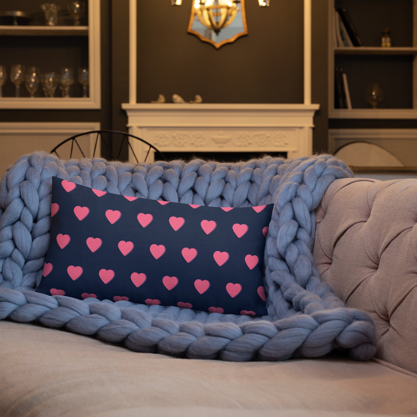 Almohada premium de corazón rosa